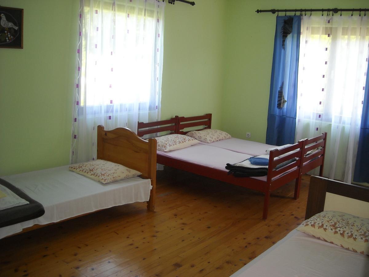 Motel Sretno Good Luck Trnovo Exterior photo